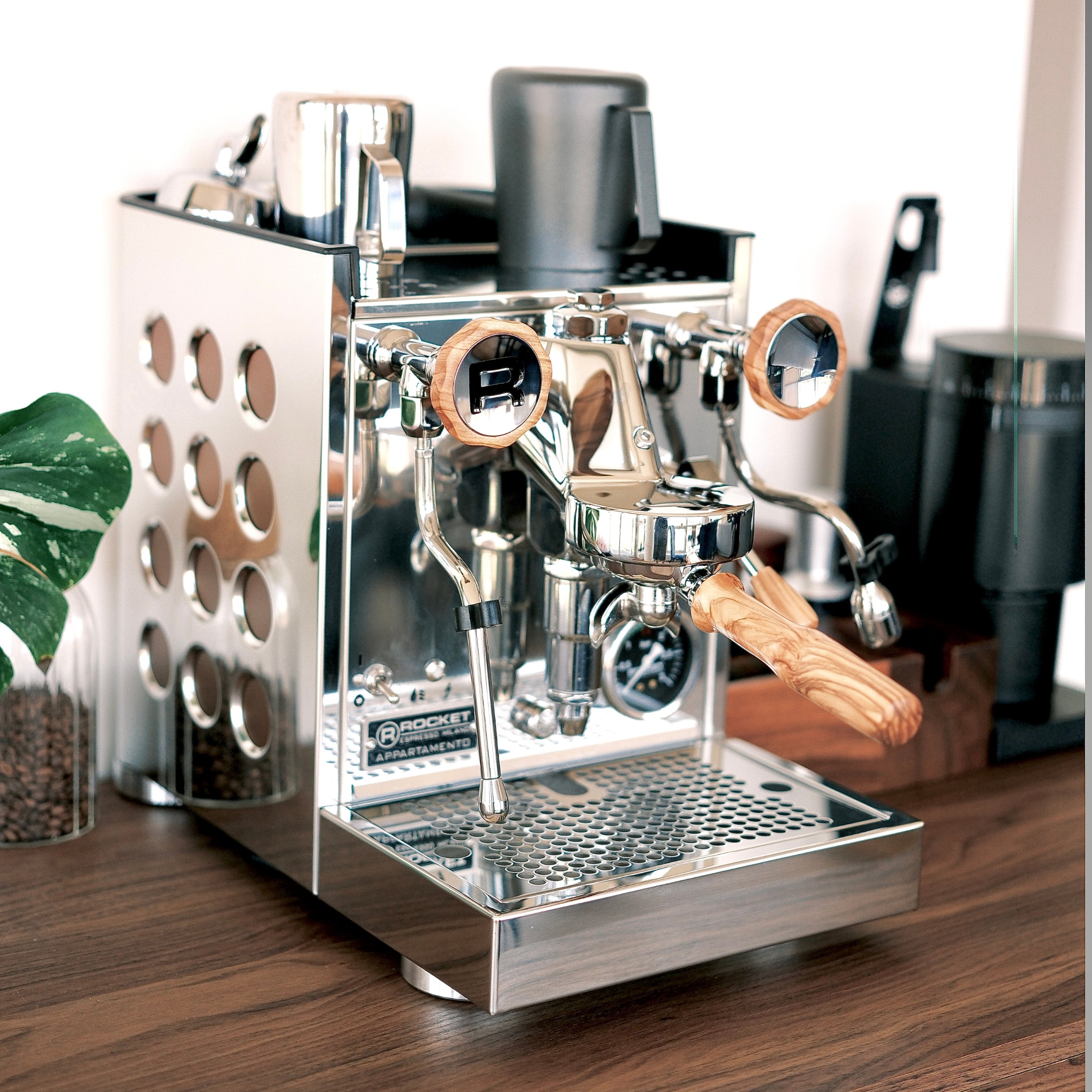 コーヒーメーカー・エスプレッソマシン Rocket Appartmento Espresso Machine Rocket Appartamento – Mr. Espresso