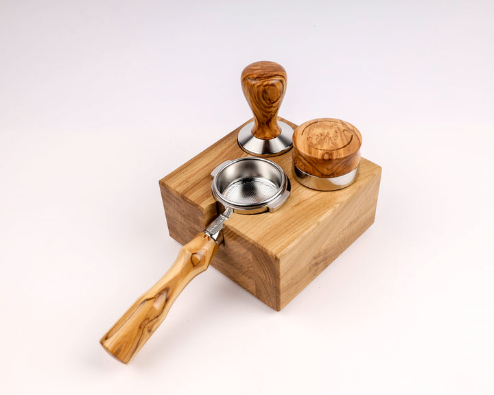 Tamper stand with 3 slots