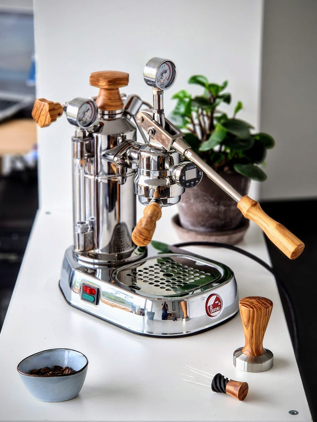 La Pavoni olivewood set